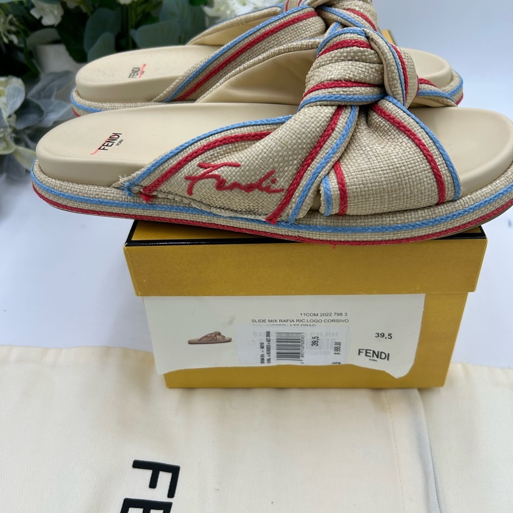 Women's Fendi KNOT cursive sandals size 39.5 made in Italy - Picture 7 of 10